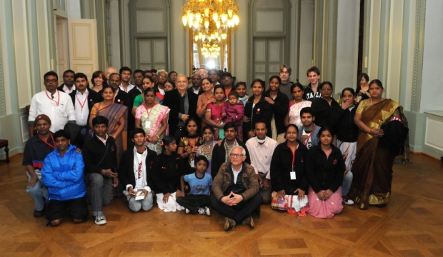 Accueil de la troupe indienne du Festival � Passages �