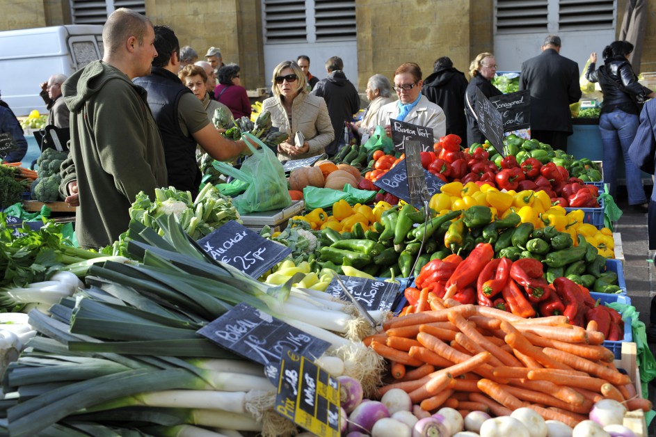 Metz Fr Le Marche Du Dimanche De Nouvelle Ville